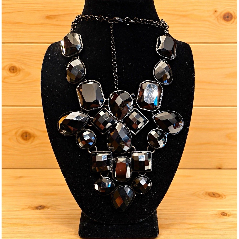 Black Faceted Glass Statement Bib Necklace Cable Chain Asymmetrical Pendant[JB2]